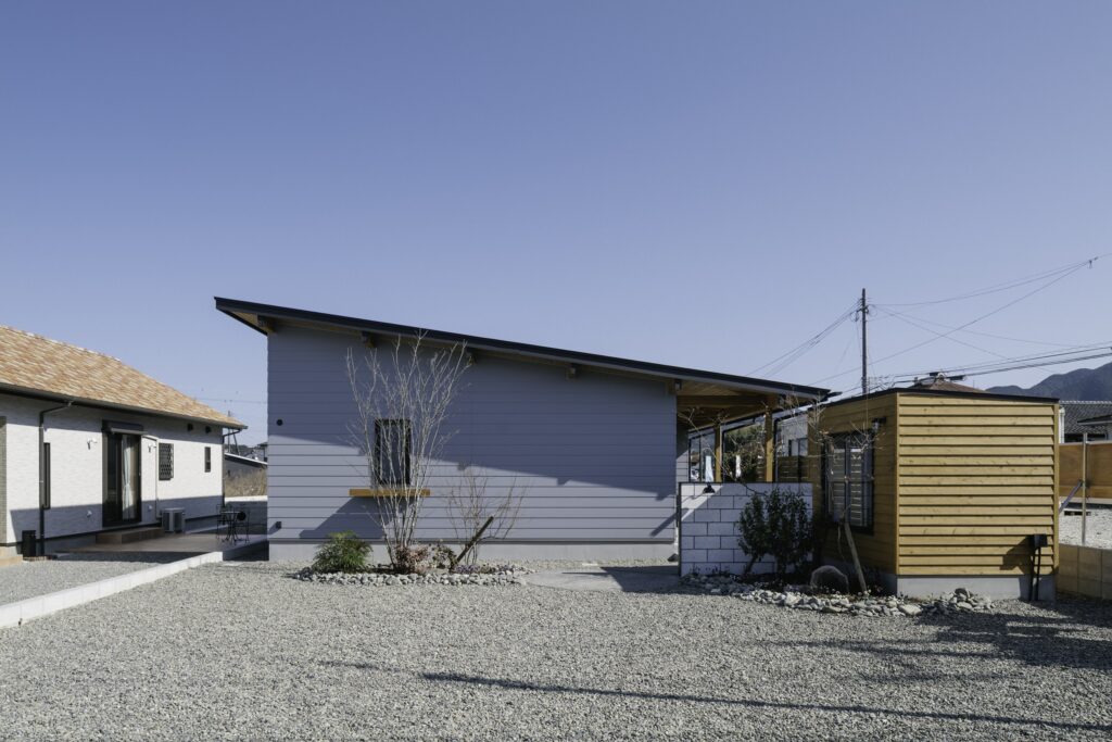 人気の西出水小校区　期間限定イズミータウン展示場　平屋新築モデルハウス販売（家具・エアコン・小屋・ガス衣類乾燥機付き）